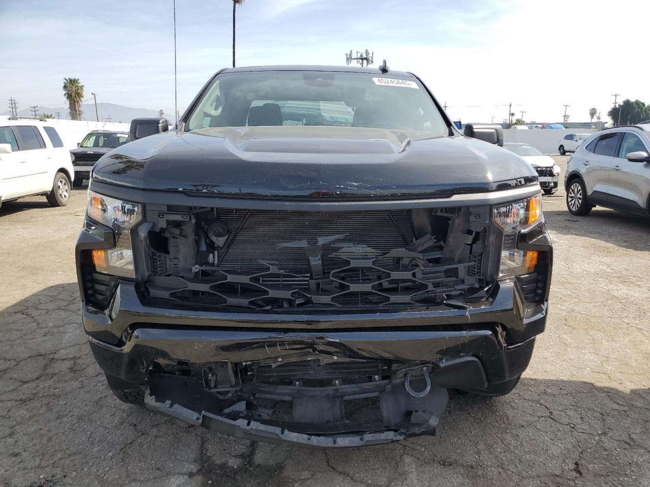 2024 CHEVROLET SILVERADO - Image 5