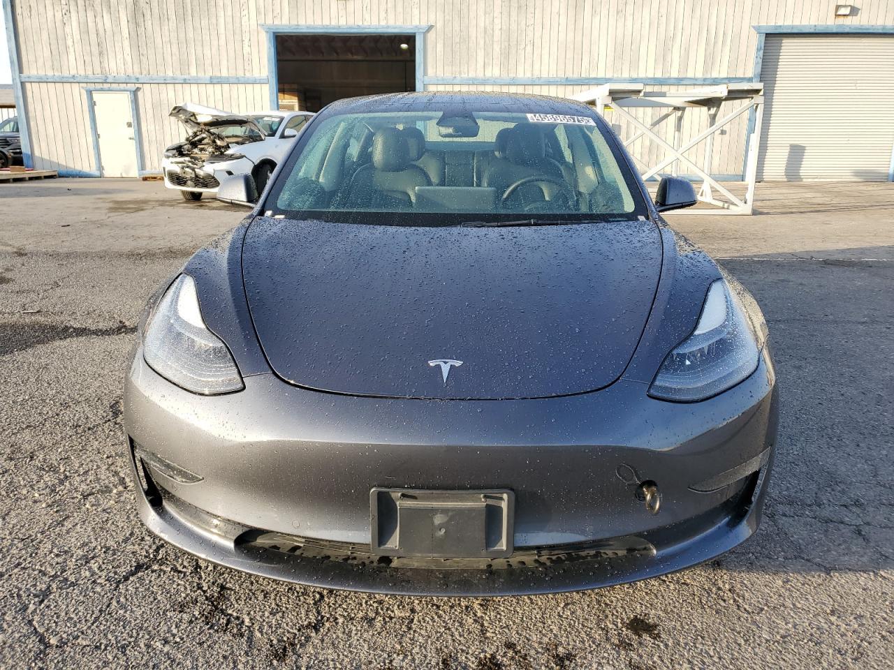 2022 TESLA MODEL 3 - Фото 5