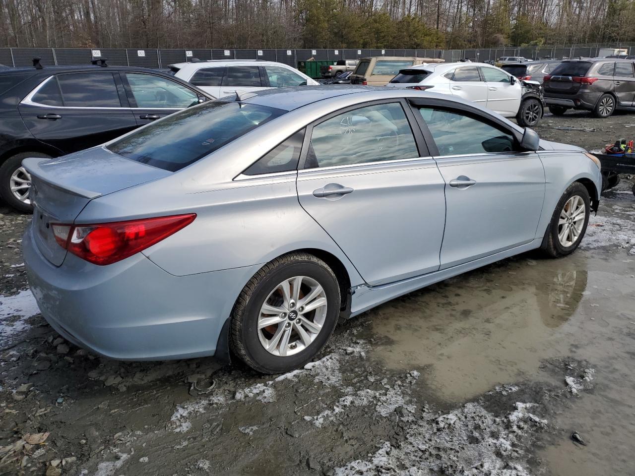 2013 HYUNDAI SONATA GLS - Фото 3