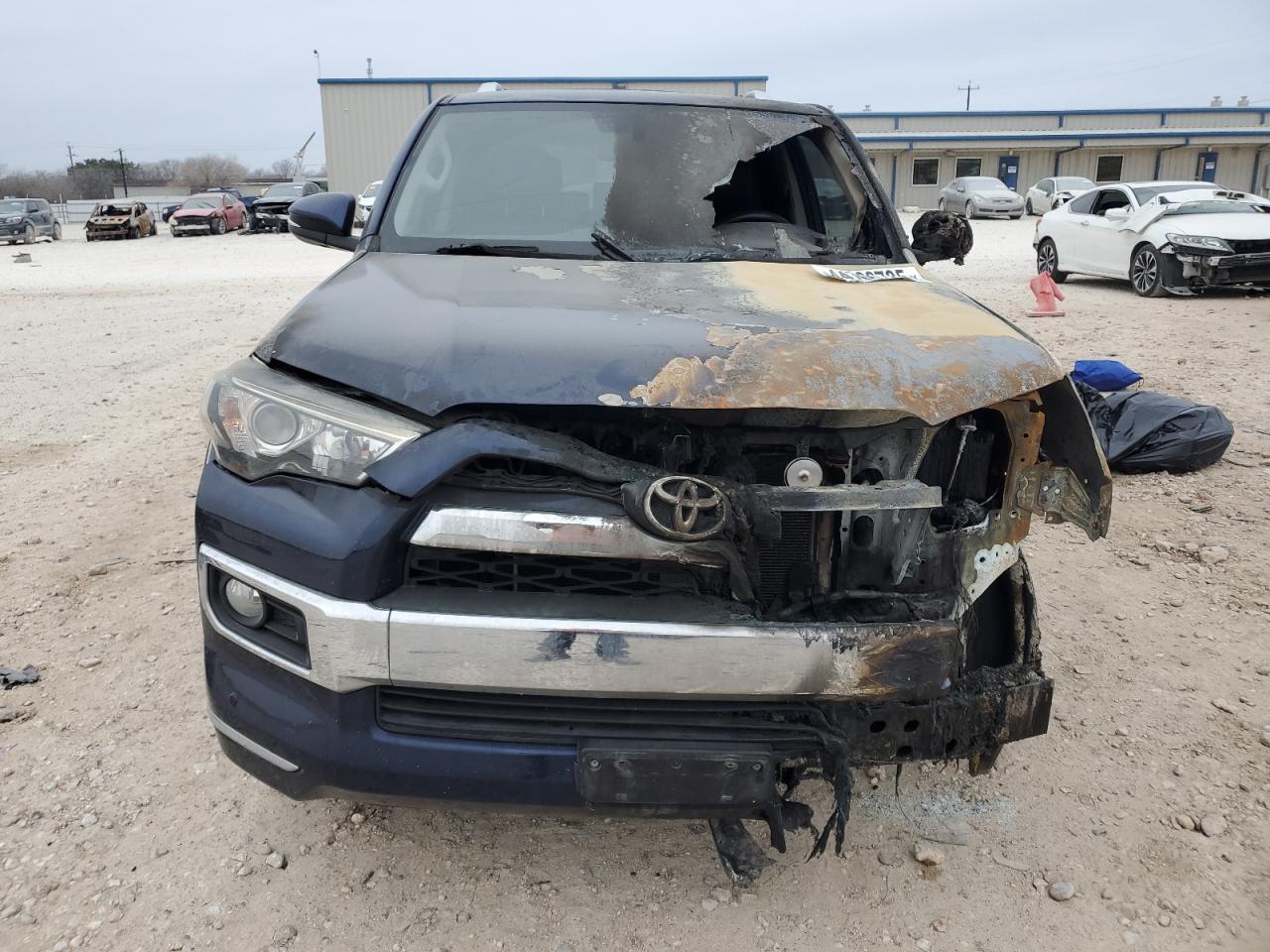 2018 TOYOTA 4RUNNER SR - Image 5