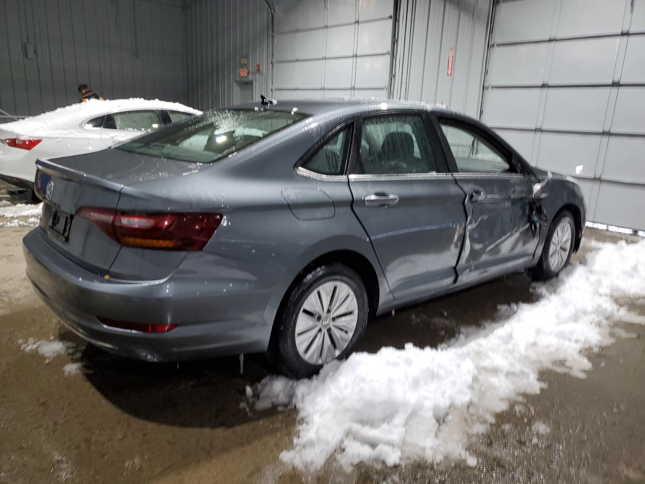 2019 VOLKSWAGEN JETTA S - Фото 3