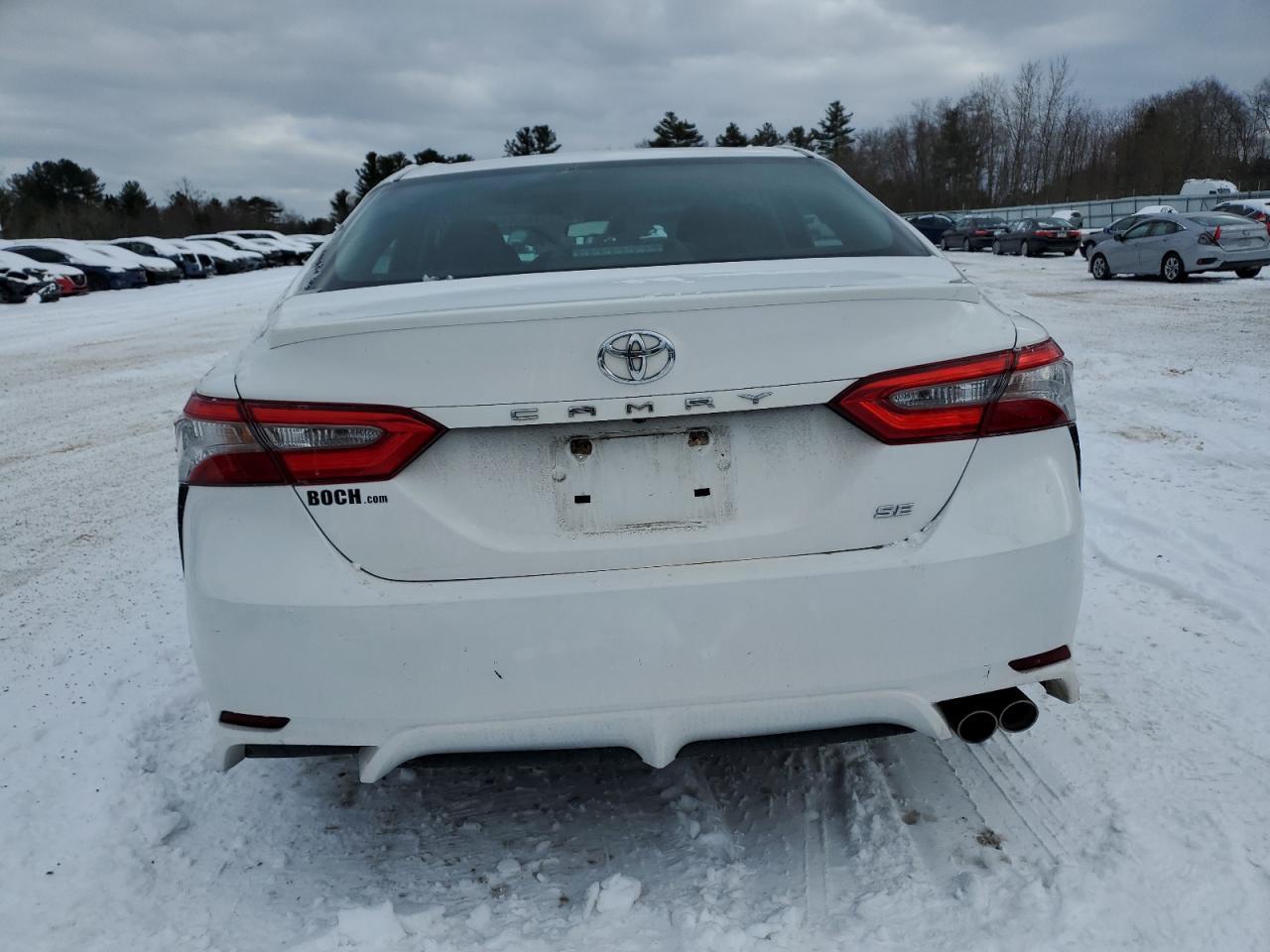2018 TOYOTA CAMRY L - Image 6