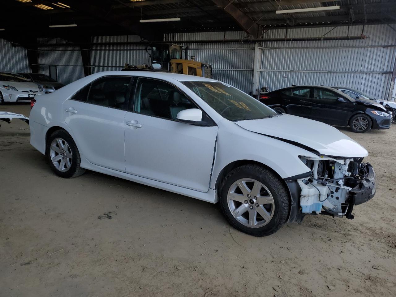 2013 TOYOTA CAMRY L - Image 4