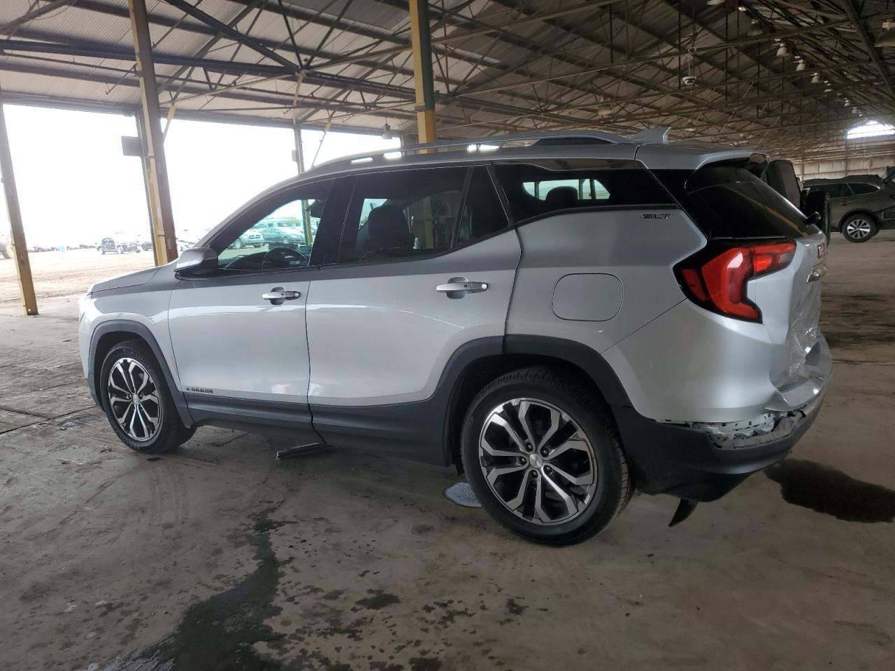 2019 GMC TERRAIN SL - Image 2