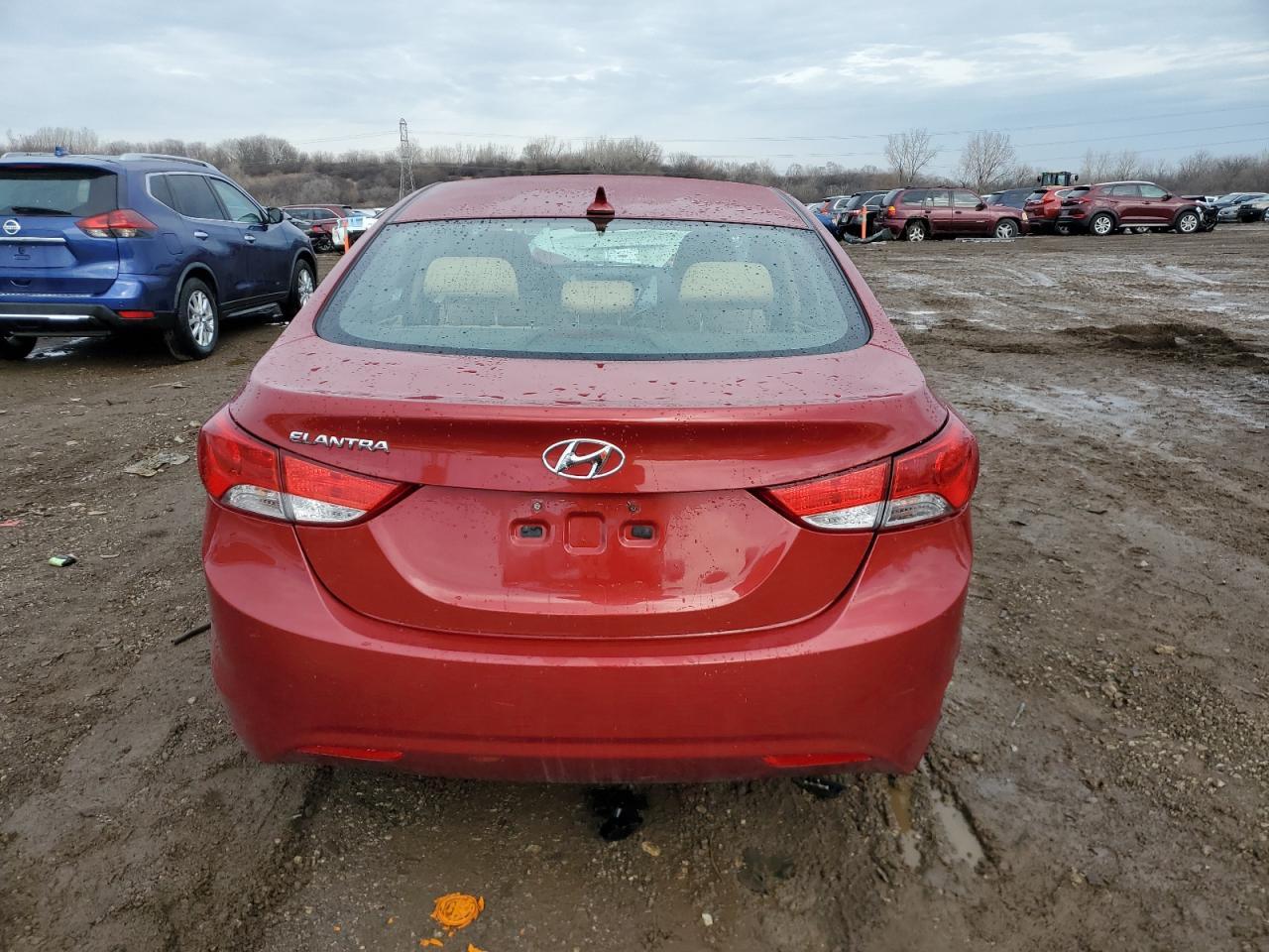 2013 HYUNDAI ELANTRA GL - Image 6