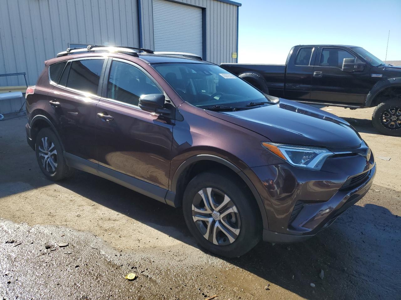 2018 TOYOTA RAV4 LE - Image 4