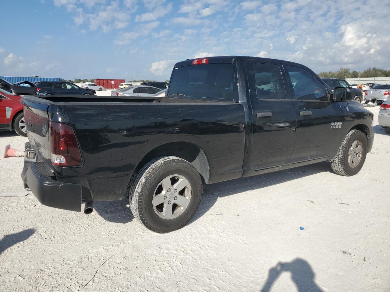 2014 RAM 1500 ST - Фото 3