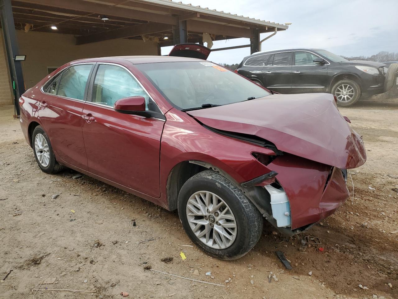2017 TOYOTA CAMRY LE - Фото 4