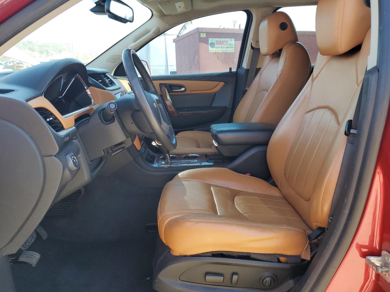 2014 CHEVROLET TRAVERSE L - Image 7