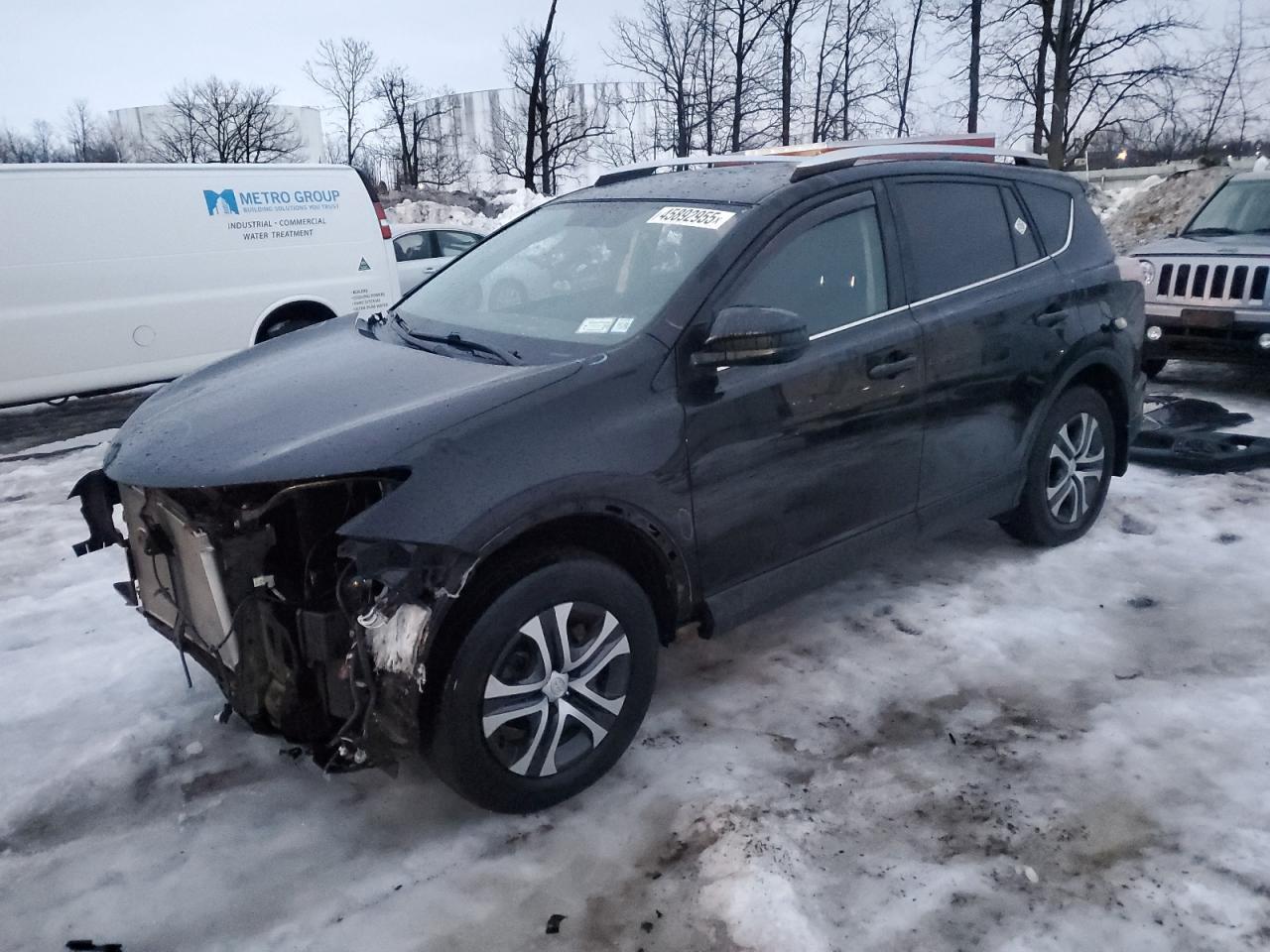 2016 TOYOTA RAV4 LE