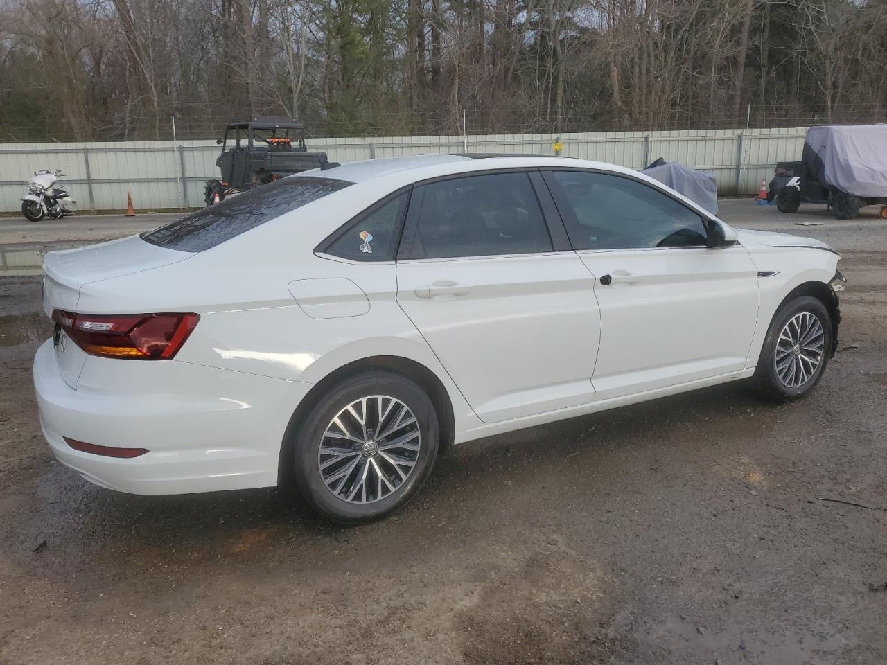 2019 VOLKSWAGEN JETTA SEL - Image 3