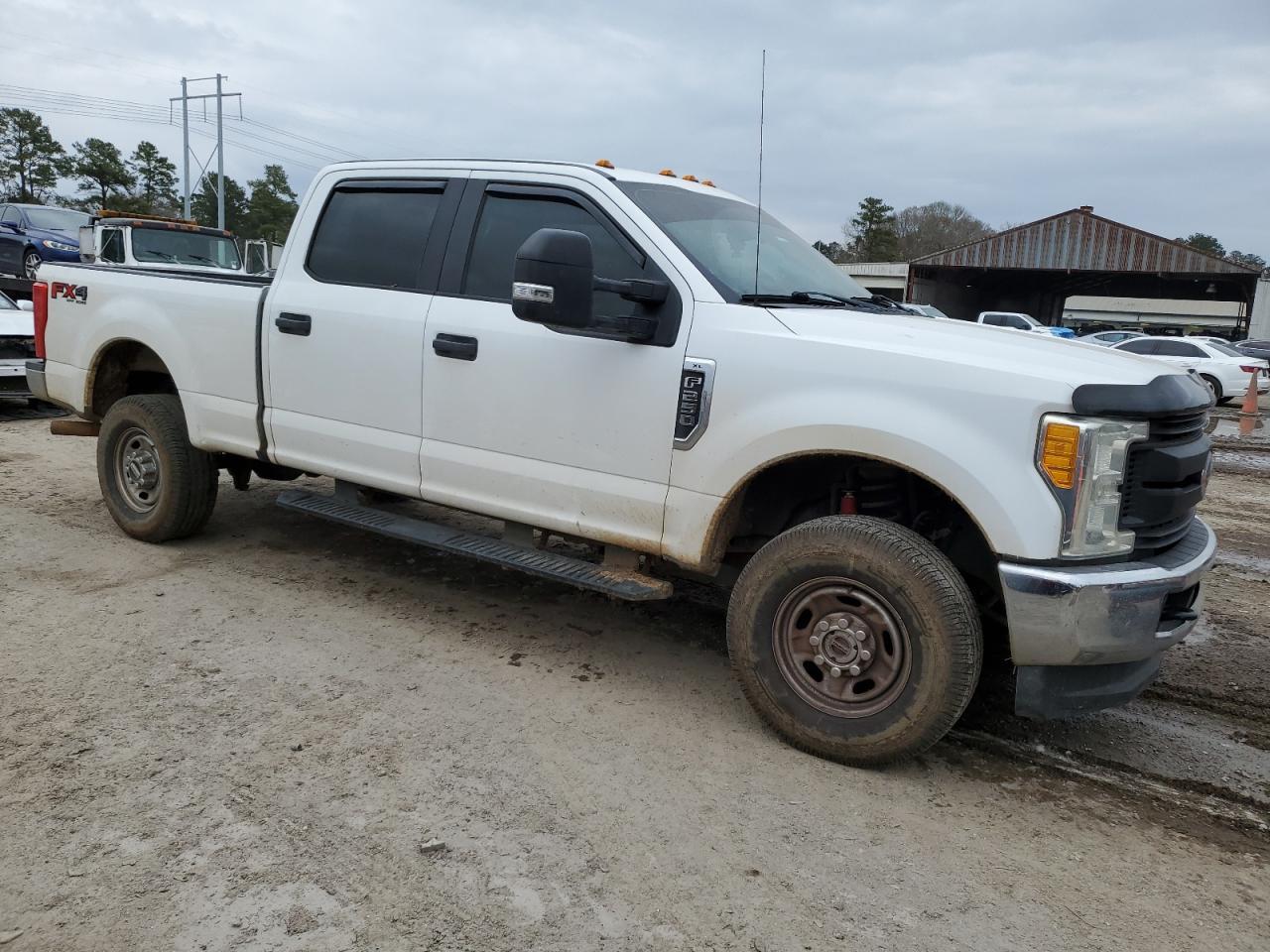 2017 FORD F250 SUPER - Image 4