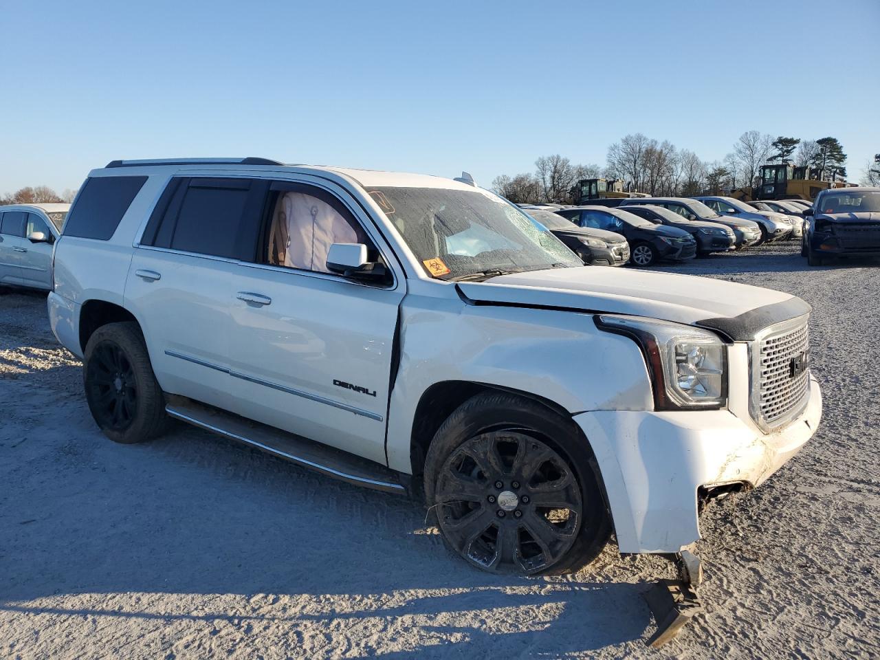 2017 GMC YUKON DENA - Фото 4