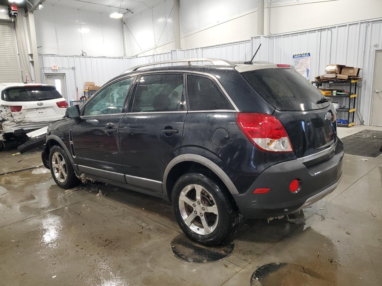 2012 CHEVROLET CAPTIVA SP - Image 2