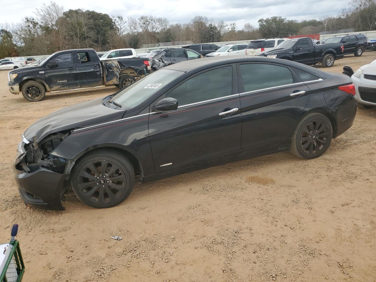 2011 HYUNDAI SONATA SE