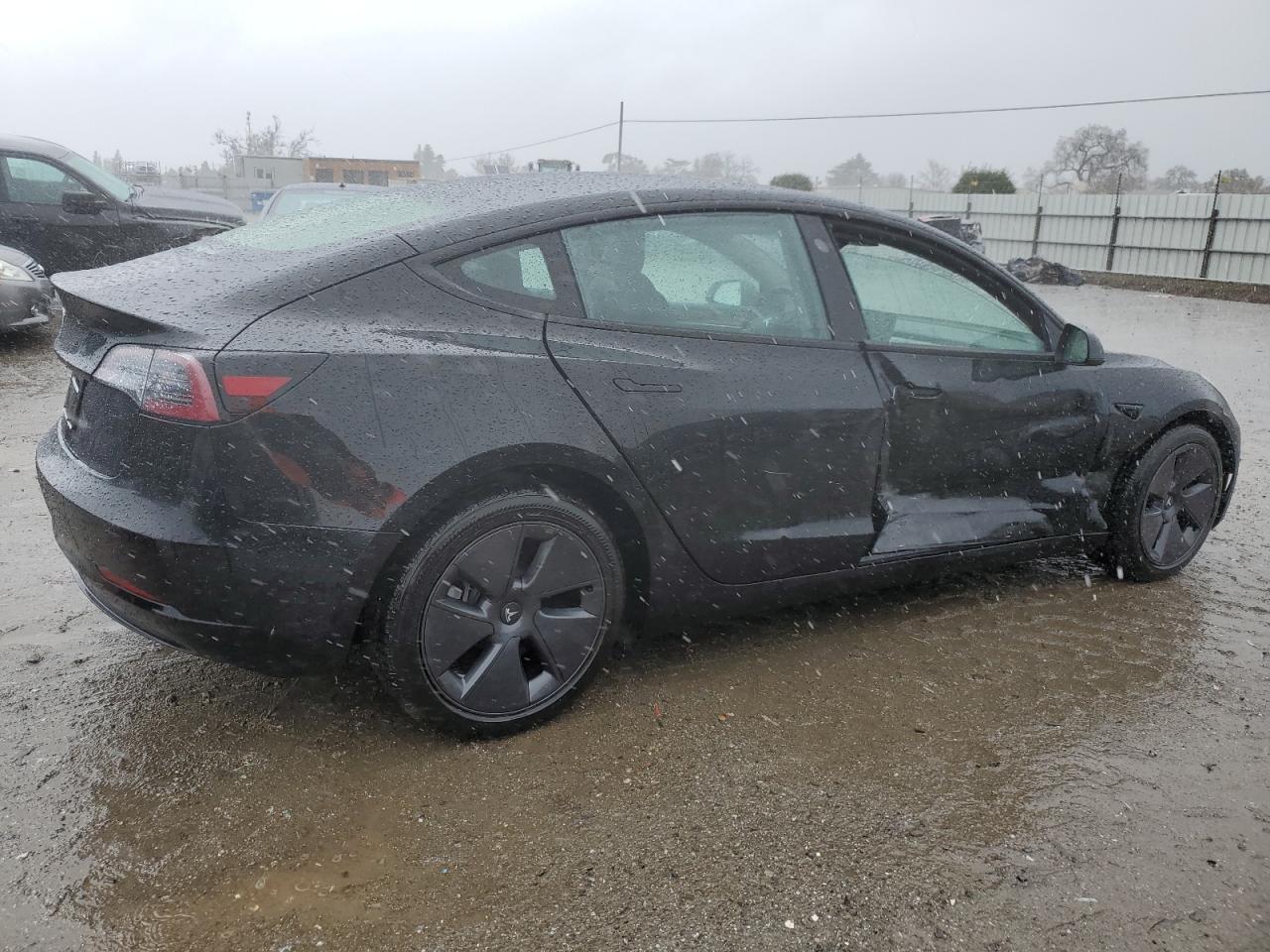 2023 TESLA MODEL 3 - Image 3