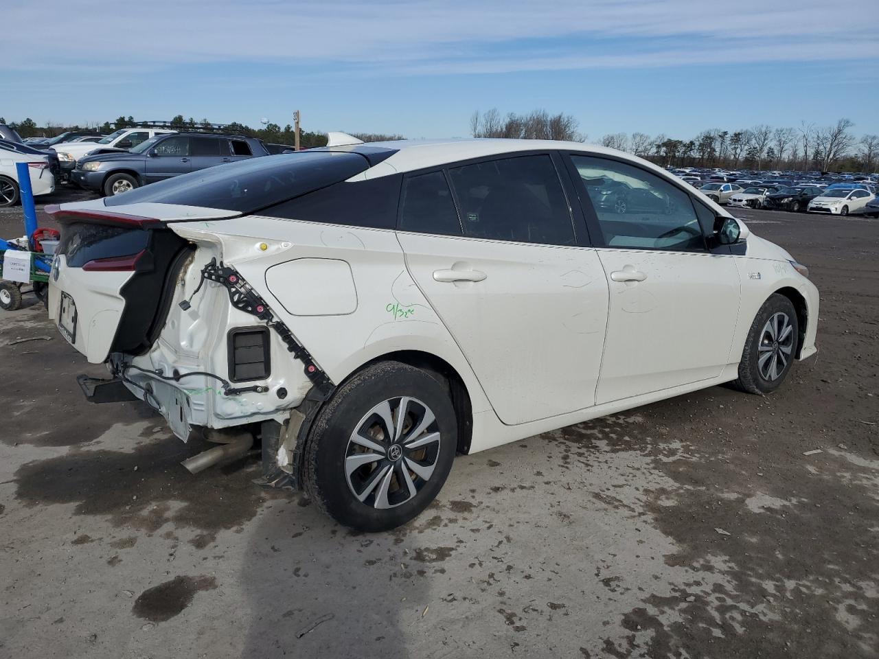 2019 TOYOTA PRIUS PRIM - Фото 3