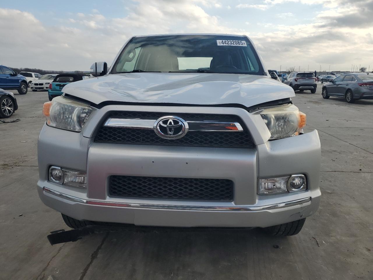 2011 TOYOTA 4RUNNER SR - Image 5