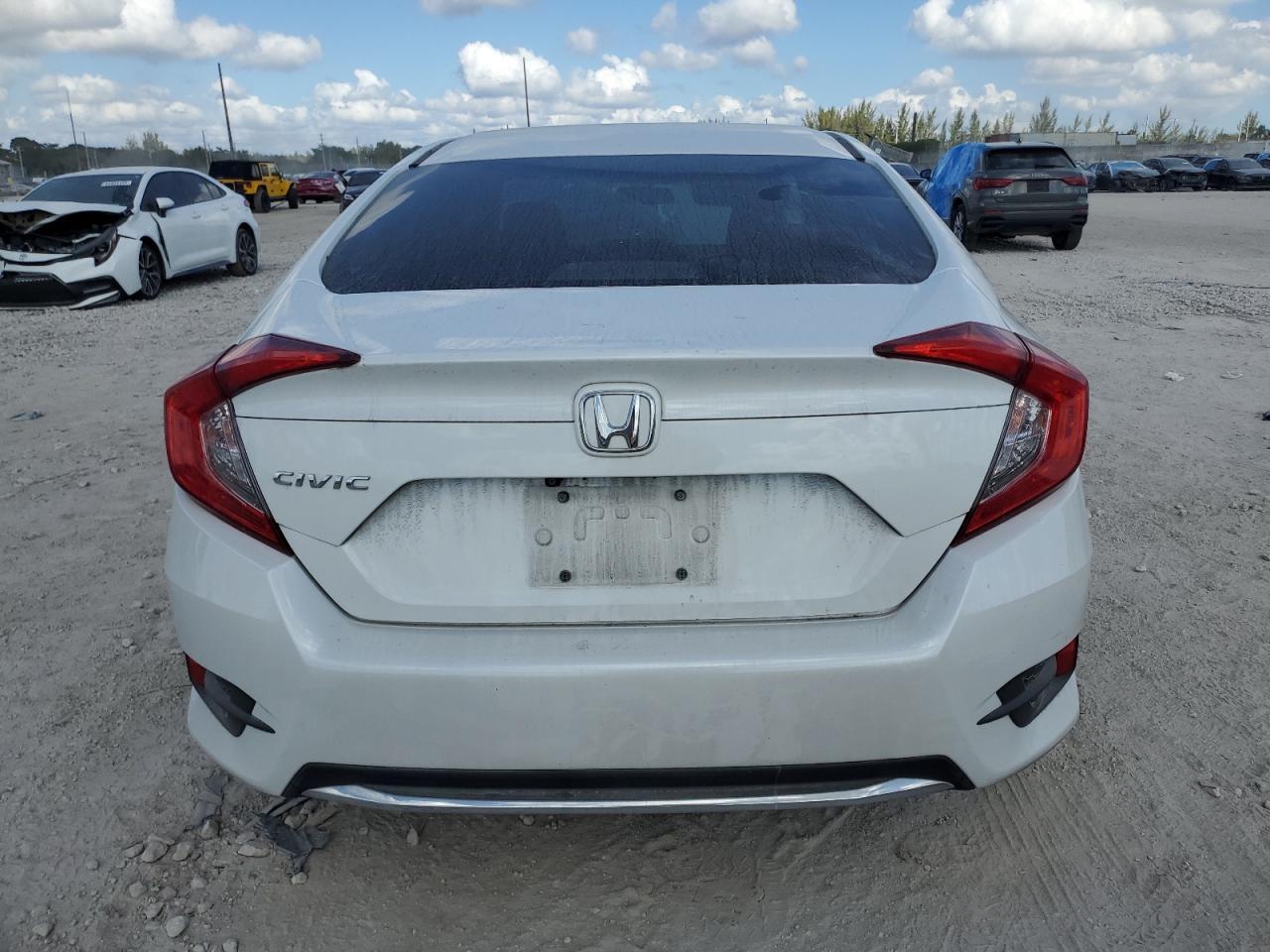 2019 HONDA CIVIC LX - Image 6