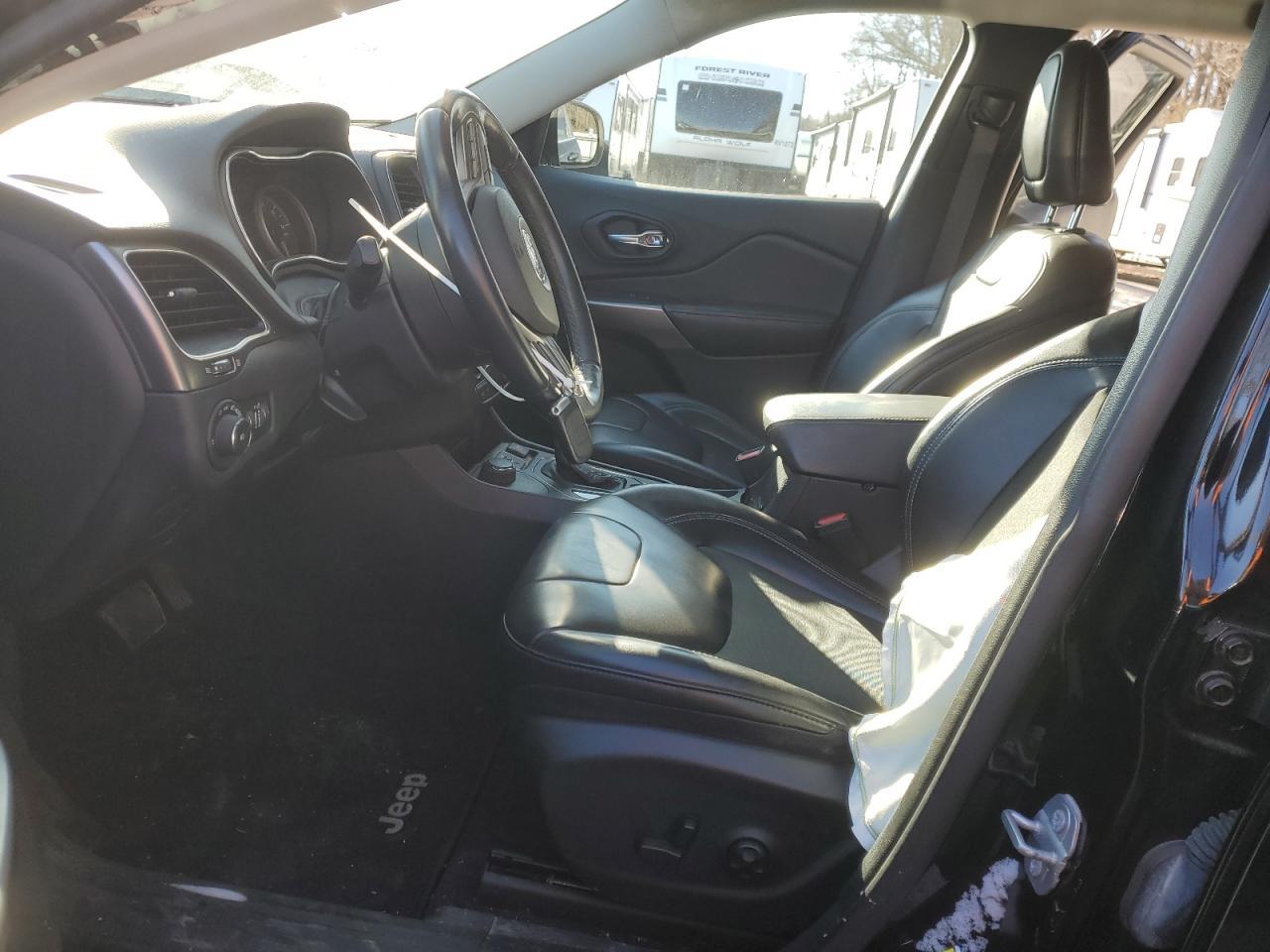 2019 JEEP CHEROKEE L - Image 7