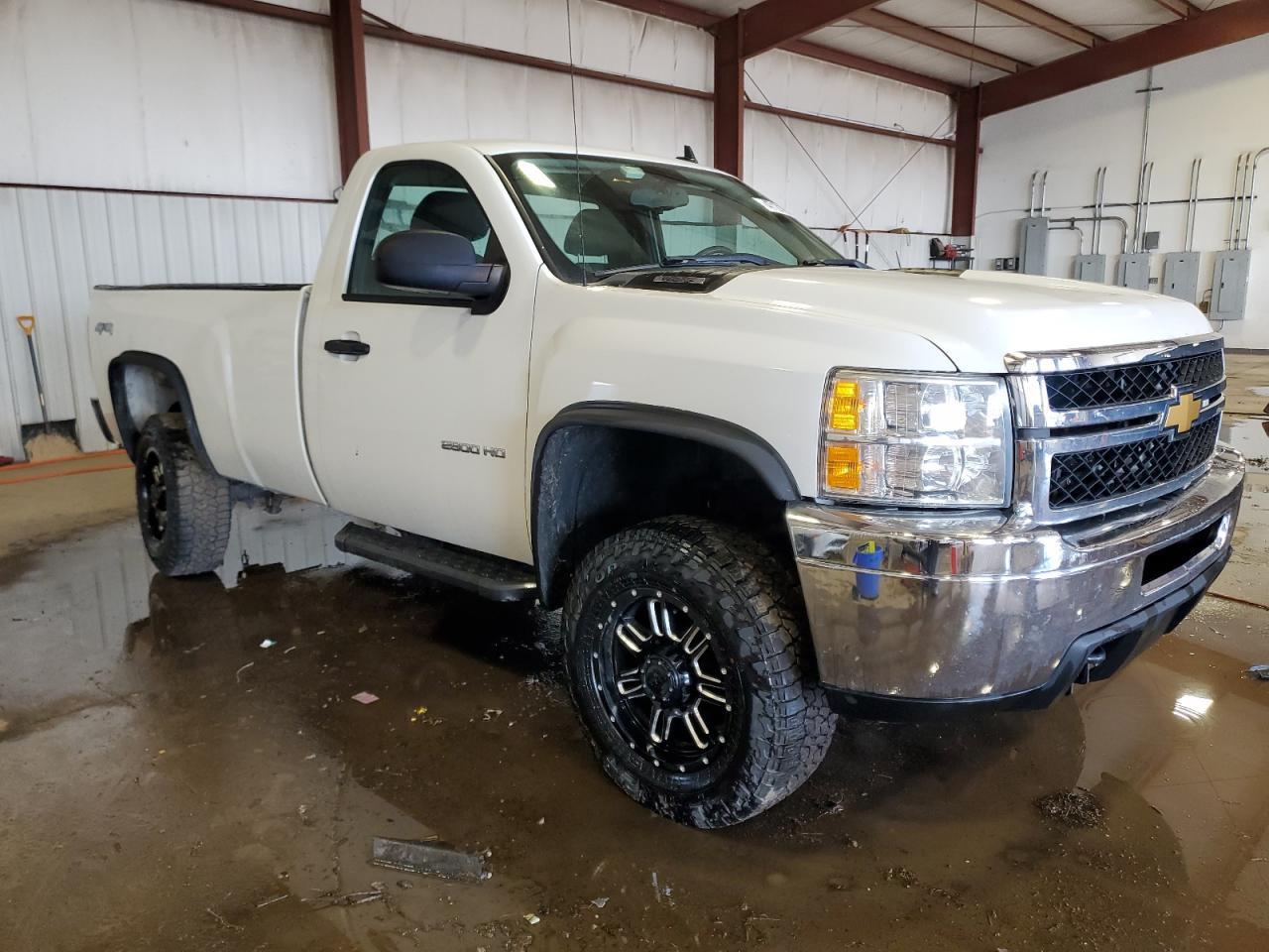 2014 CHEVROLET SILVERADO - Image 4