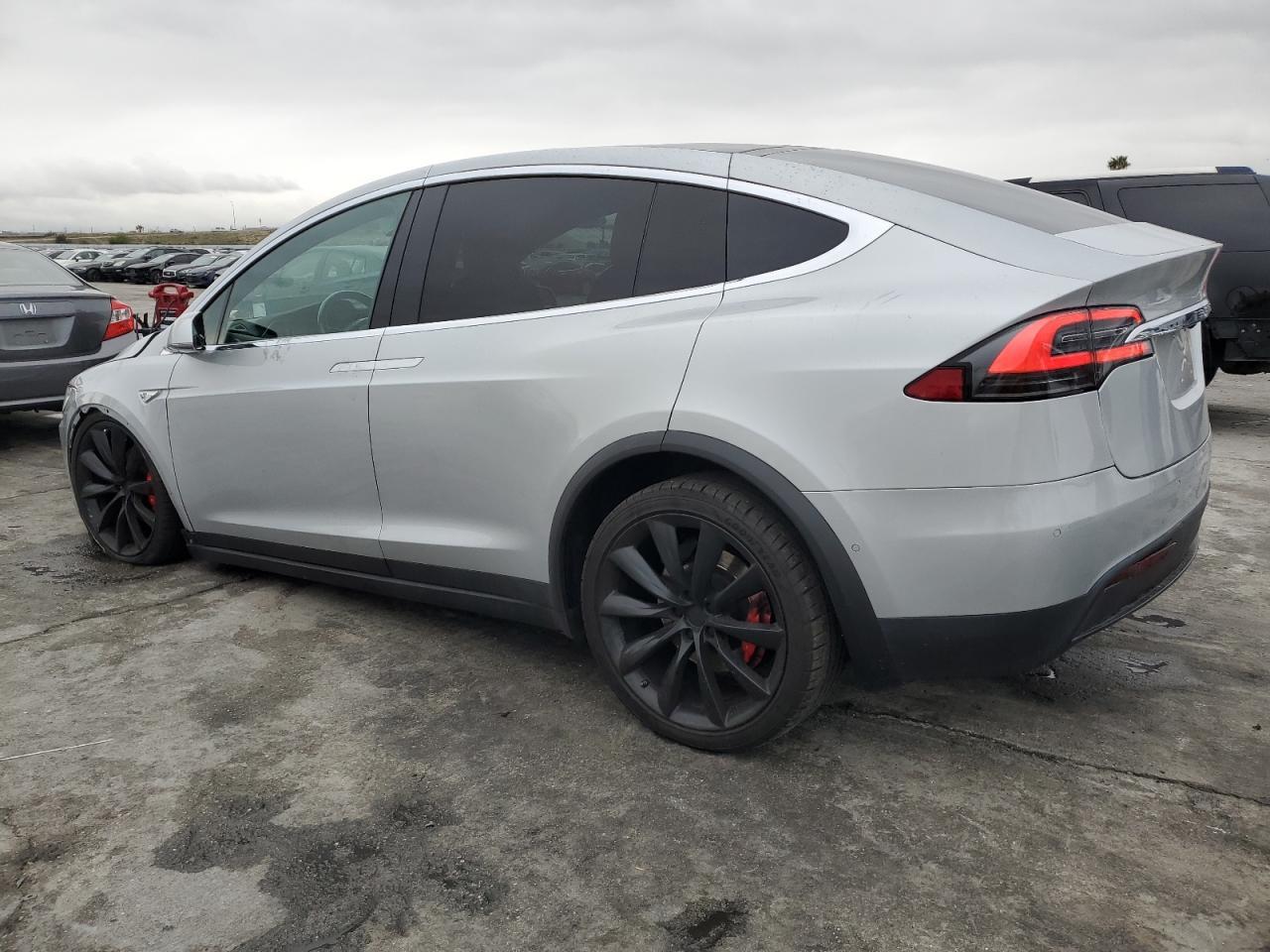 2016 TESLA MODEL X - Image 2