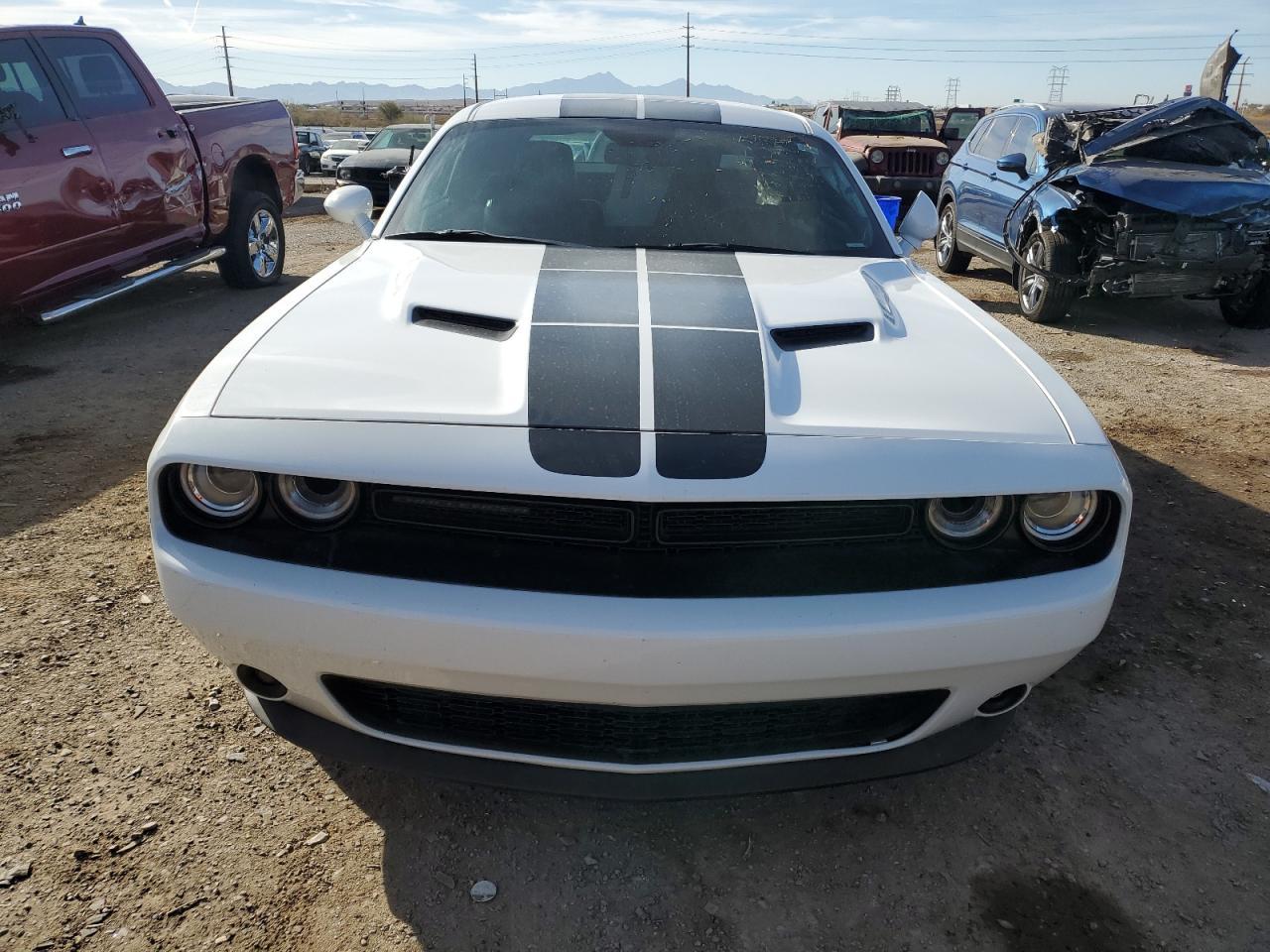 2017 DODGE CHALLENGER - Фото 5