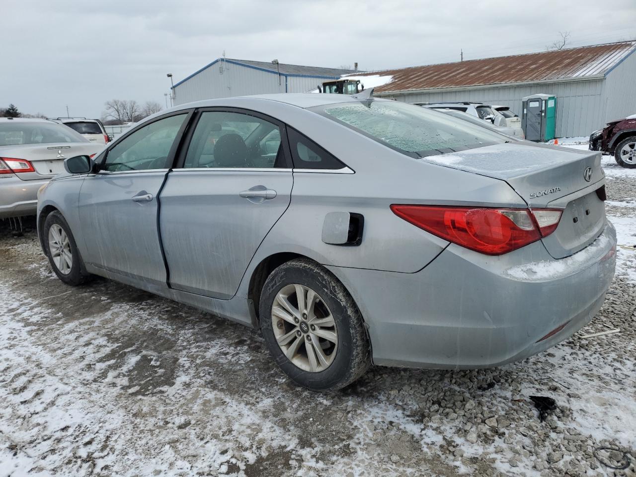 2011 HYUNDAI SONATA GLS - Image 2