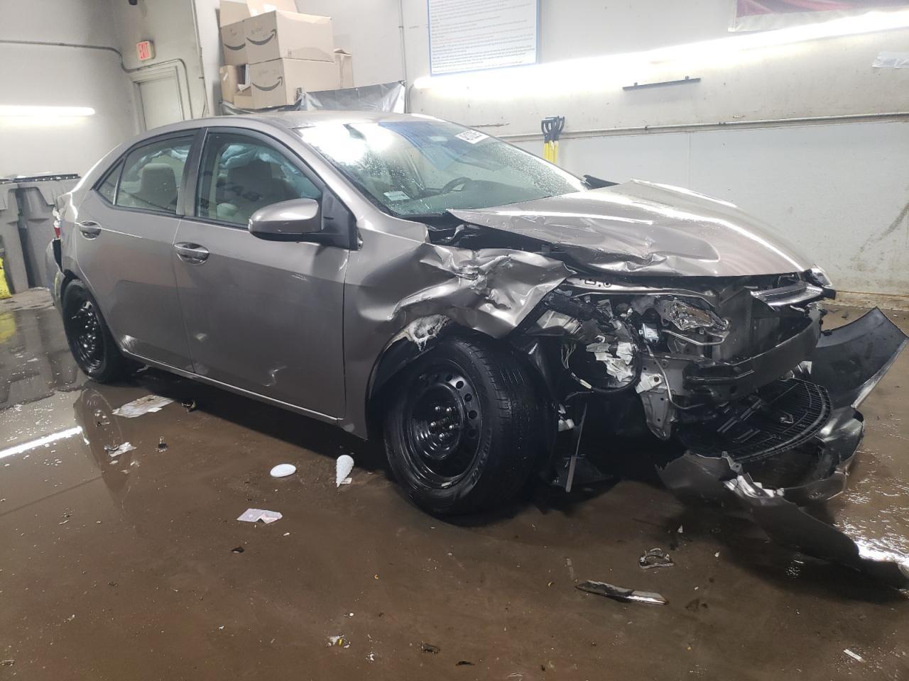 2015 TOYOTA COROLLA L - Фото 4