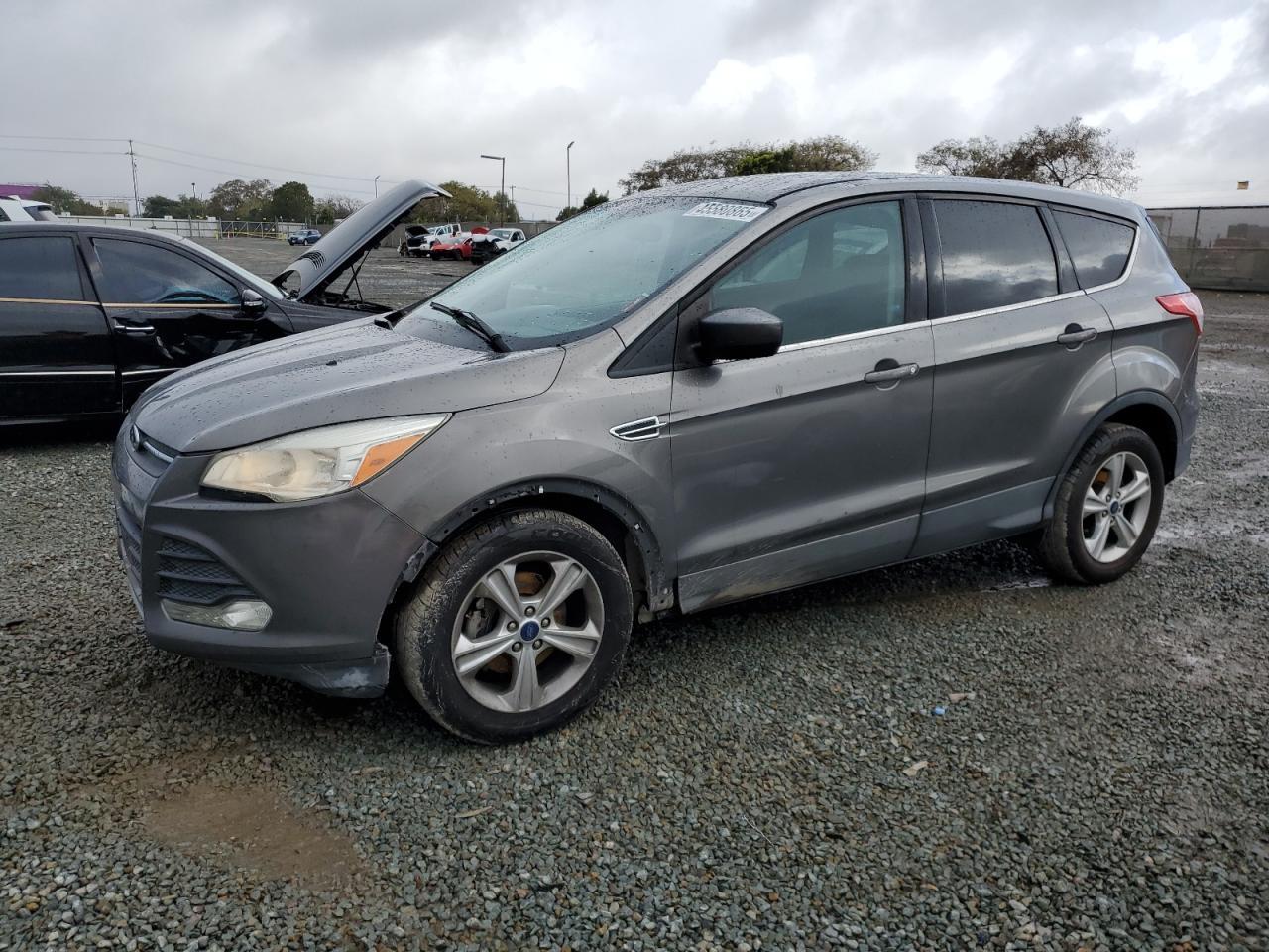 2014 FORD ESCAPE SE car image