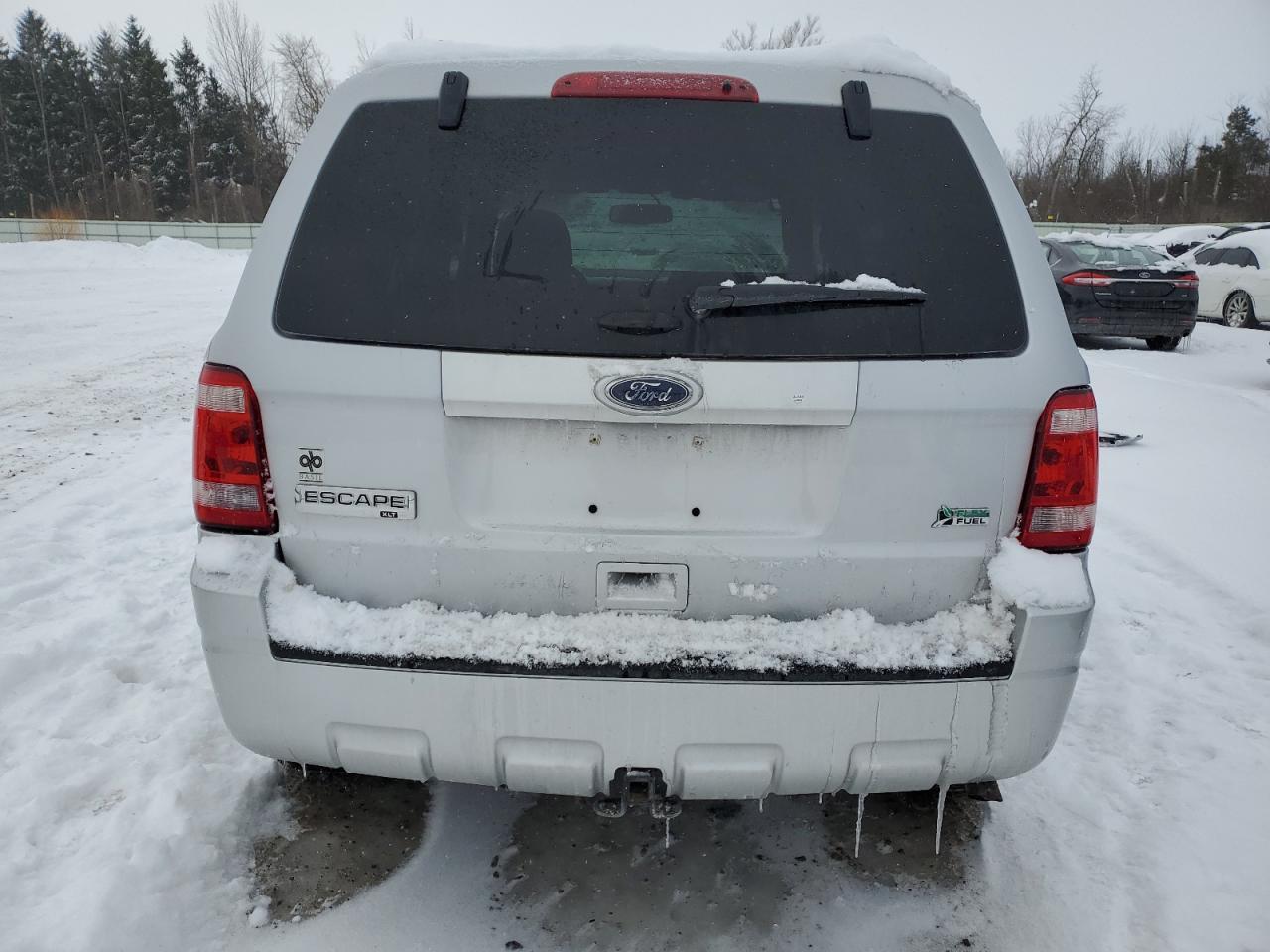 2012 FORD ESCAPE XLT - Фото 6
