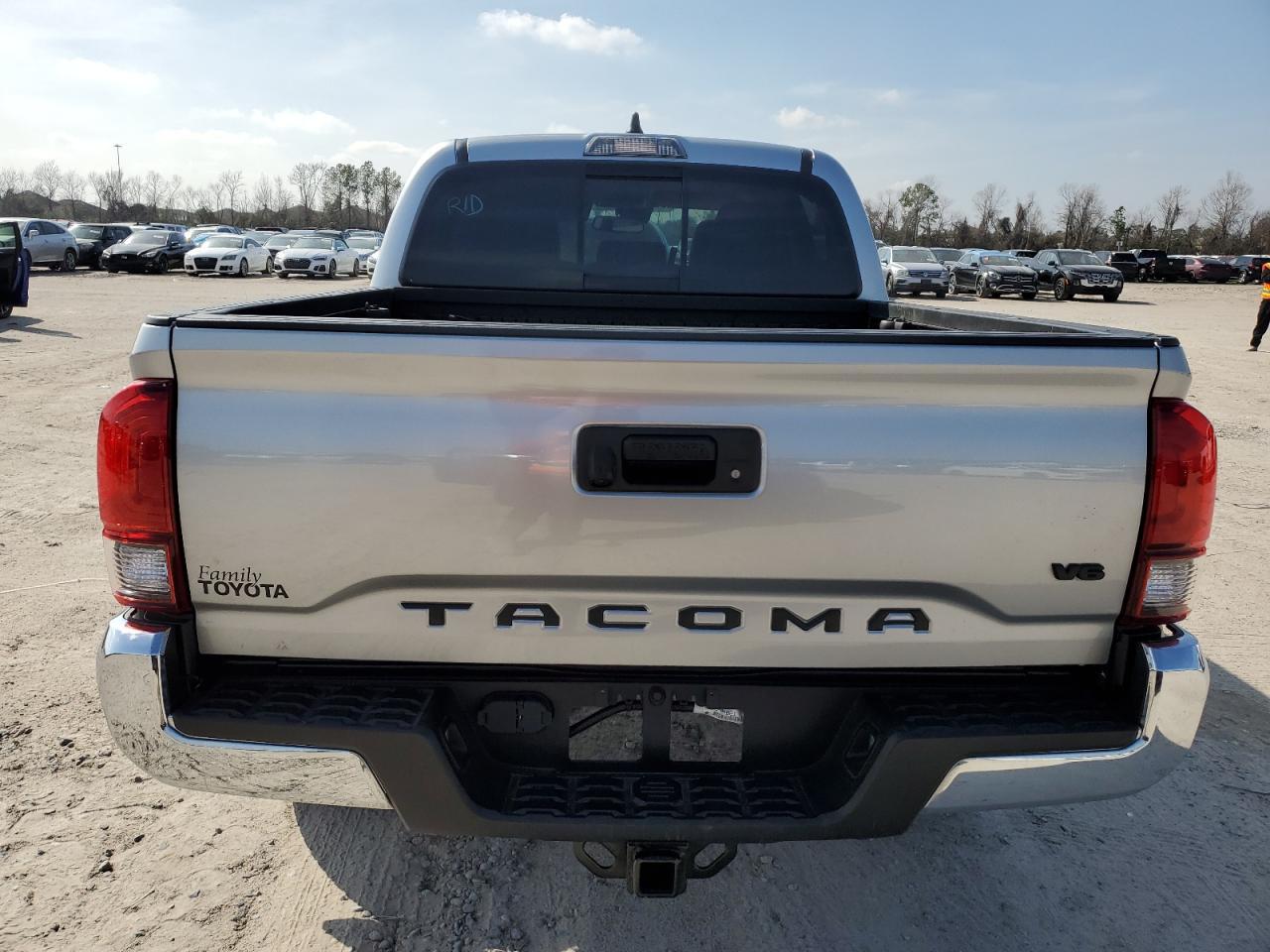 2023 TOYOTA TACOMA DOU - Фото 6