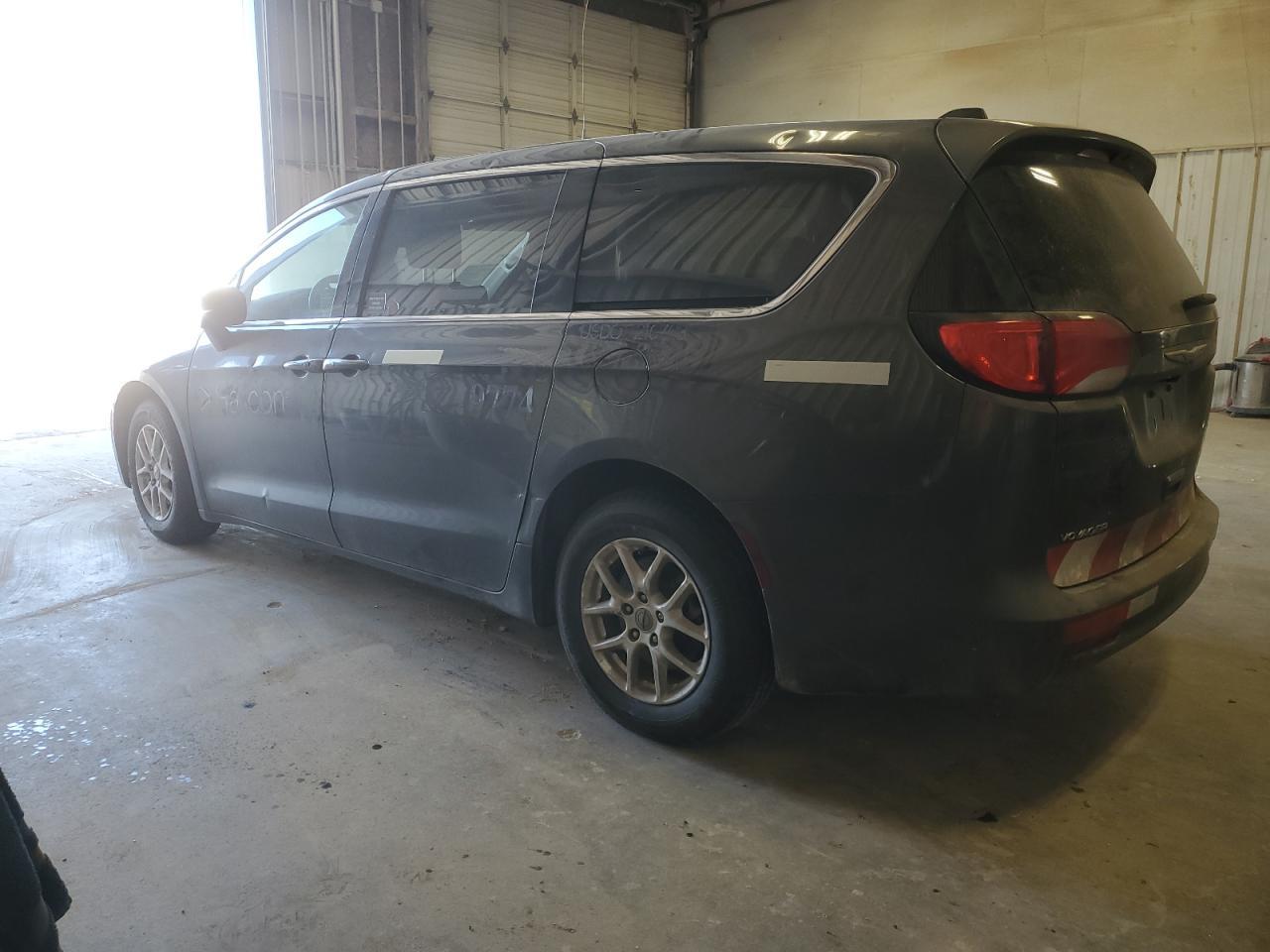 2022 CHRYSLER VOYAGER LX - Фото 2