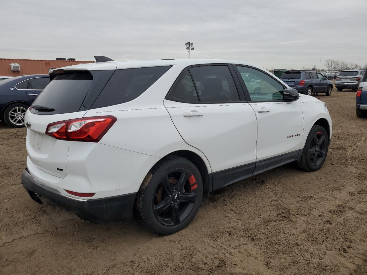 2019 CHEVROLET EQUINOX LT - Image 3