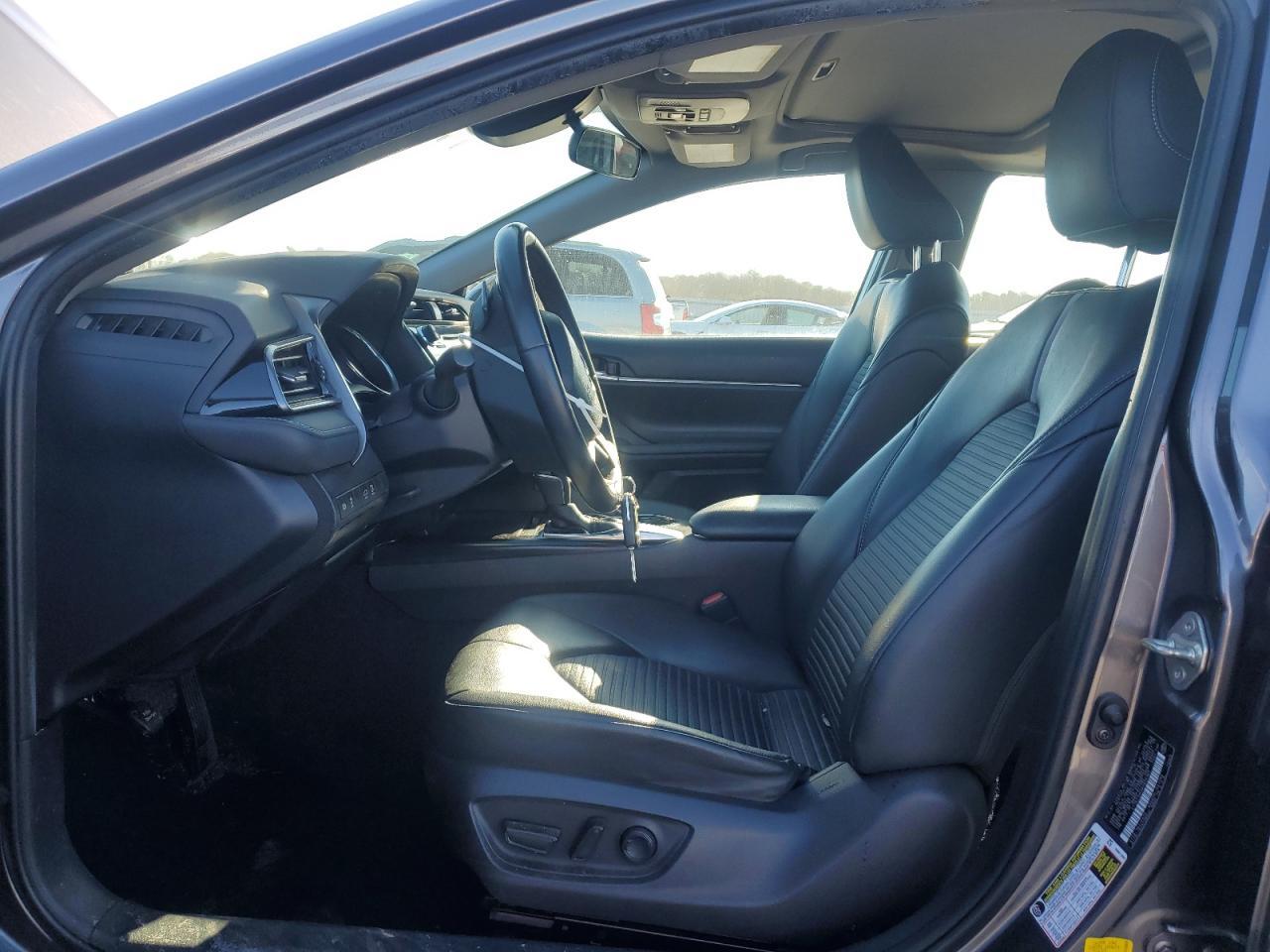 2019 TOYOTA CAMRY L - Image 7