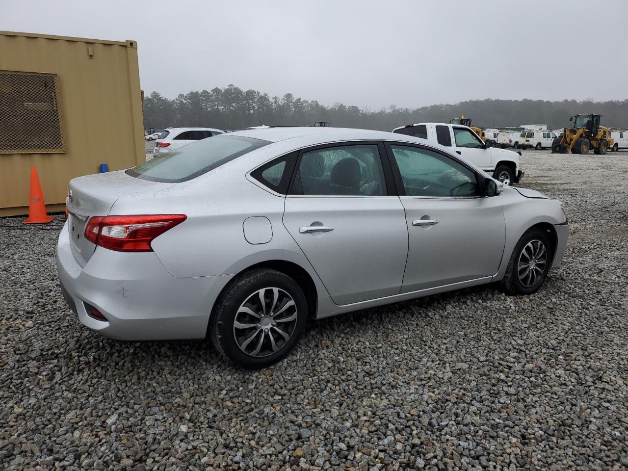 2018 NISSAN SENTRA S - Image 3