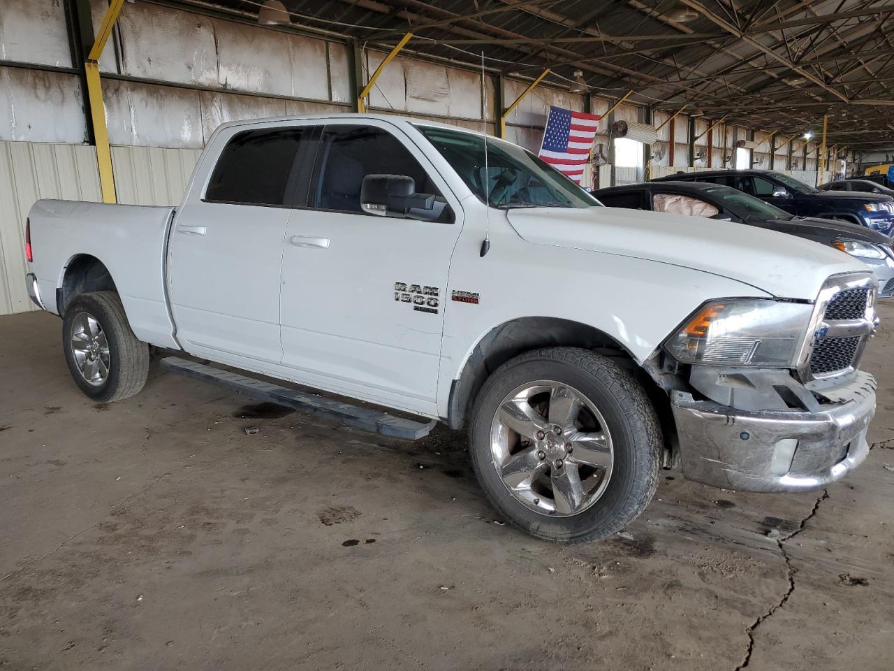 2019 RAM 1500 CLASS - Image 4