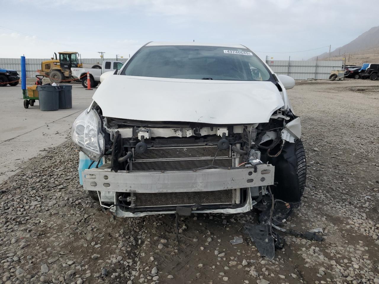 2013 TOYOTA PRIUS - Фото 5