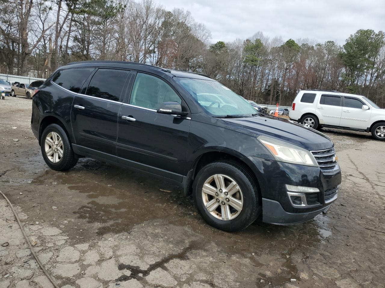 2014 CHEVROLET TRAVERSE L - Image 4