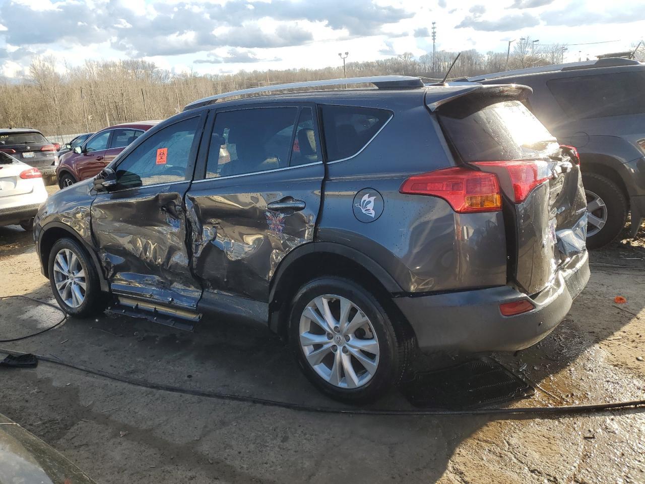 2015 TOYOTA RAV4 LIMIT - Image 2