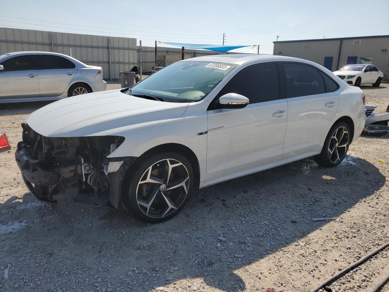 2020 VOLKSWAGEN PASSAT R-L