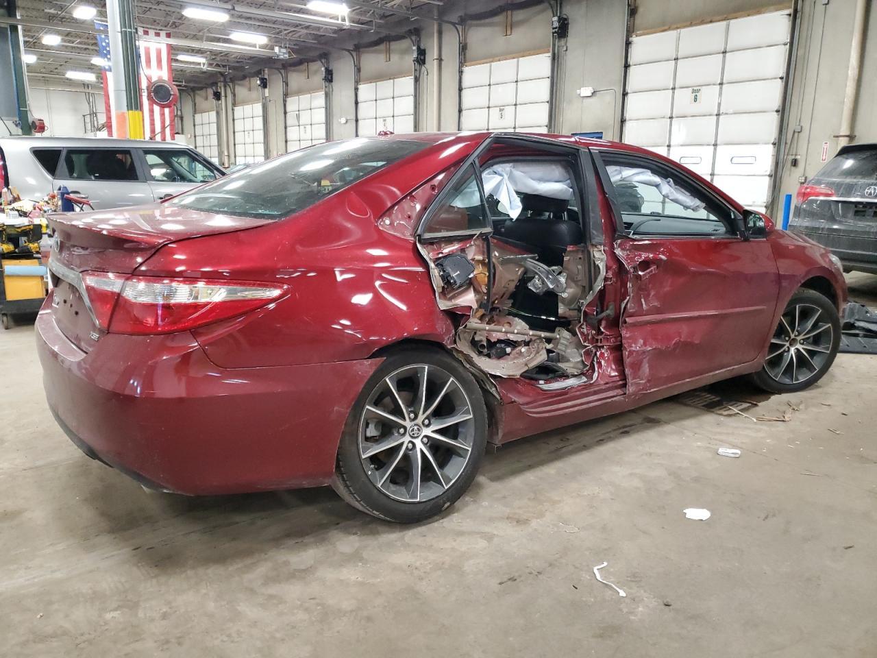 2017 TOYOTA CAMRY LE - Image 3