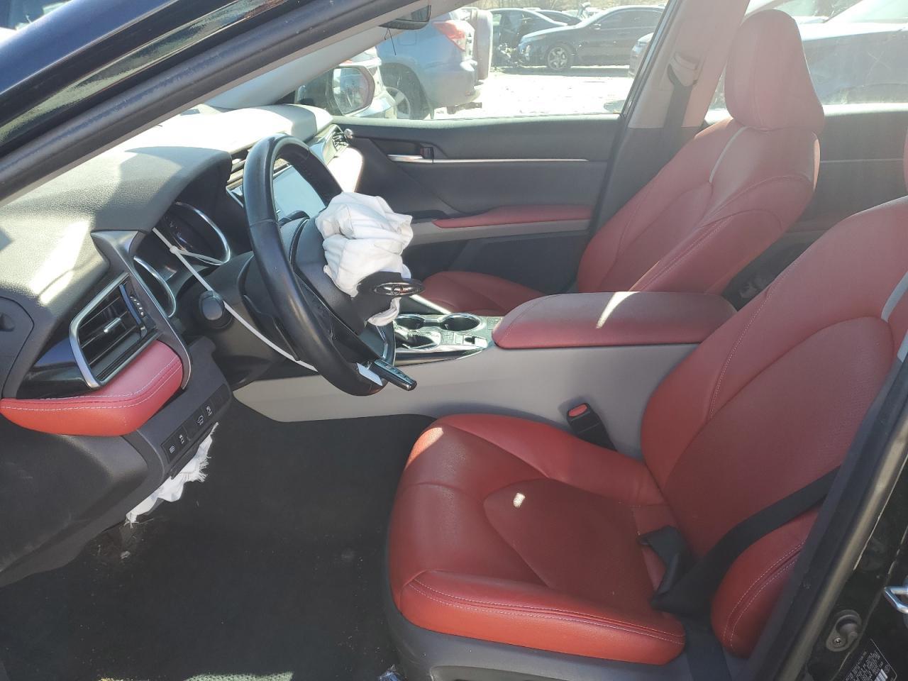 2019 TOYOTA CAMRY XSE - Image 7