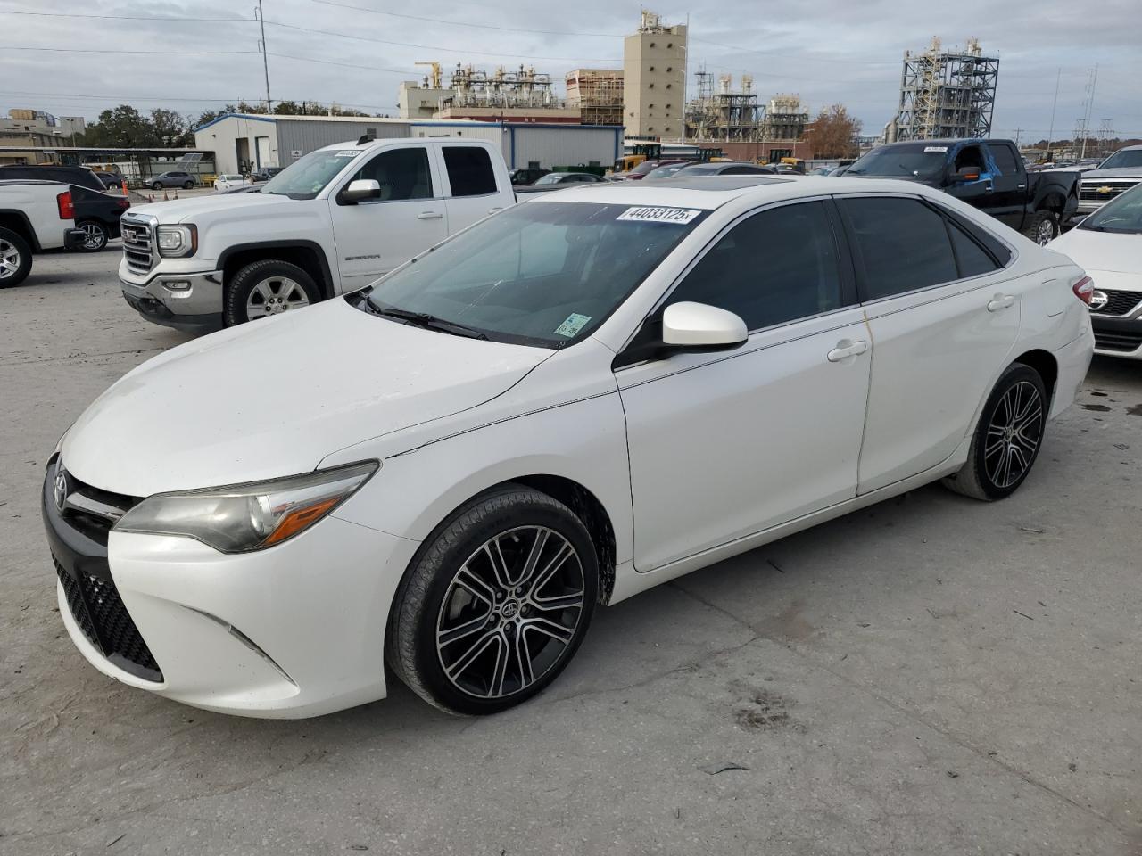 2016 TOYOTA CAMRY LE