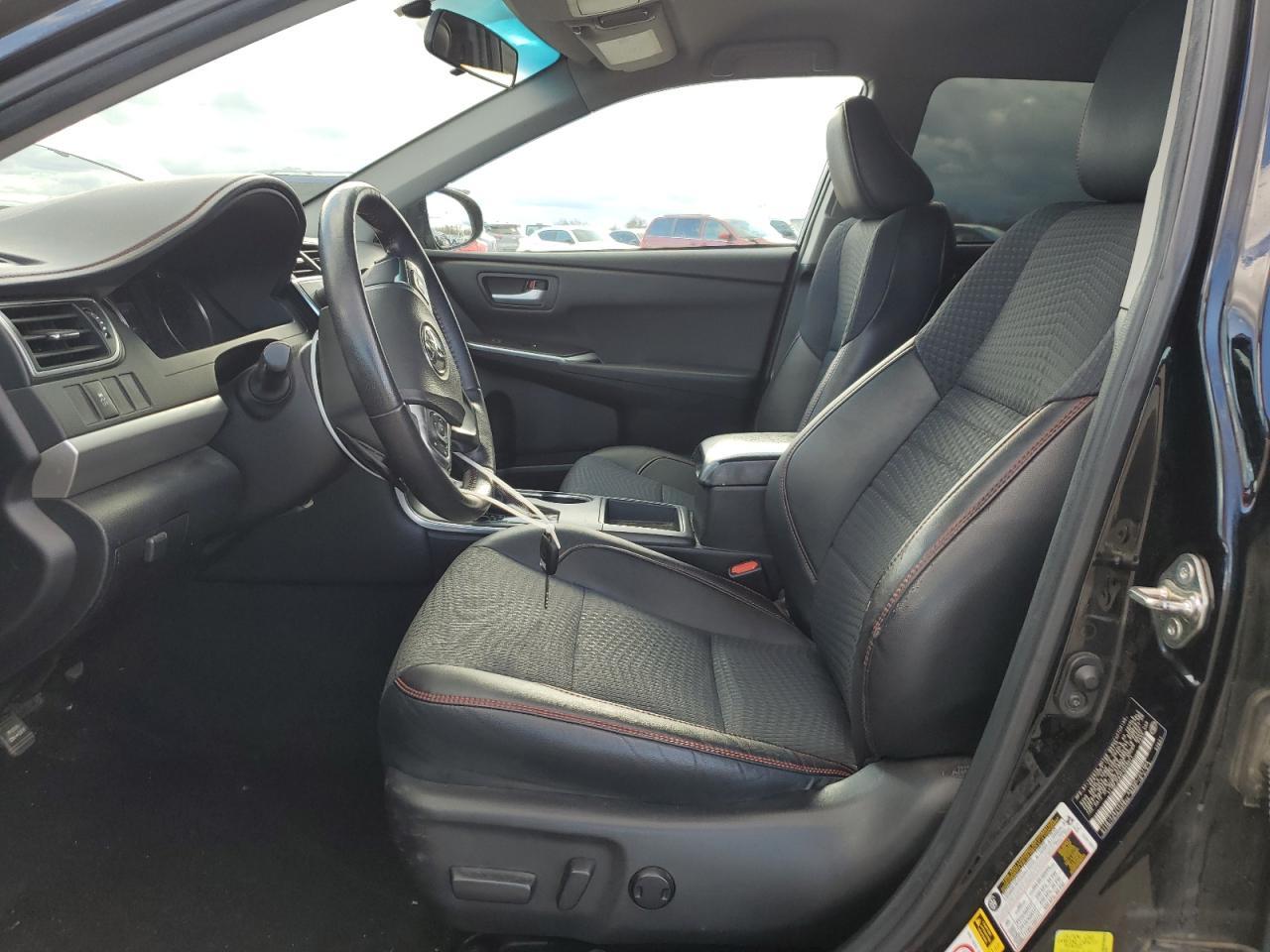 2015 TOYOTA CAMRY LE - Фото 7