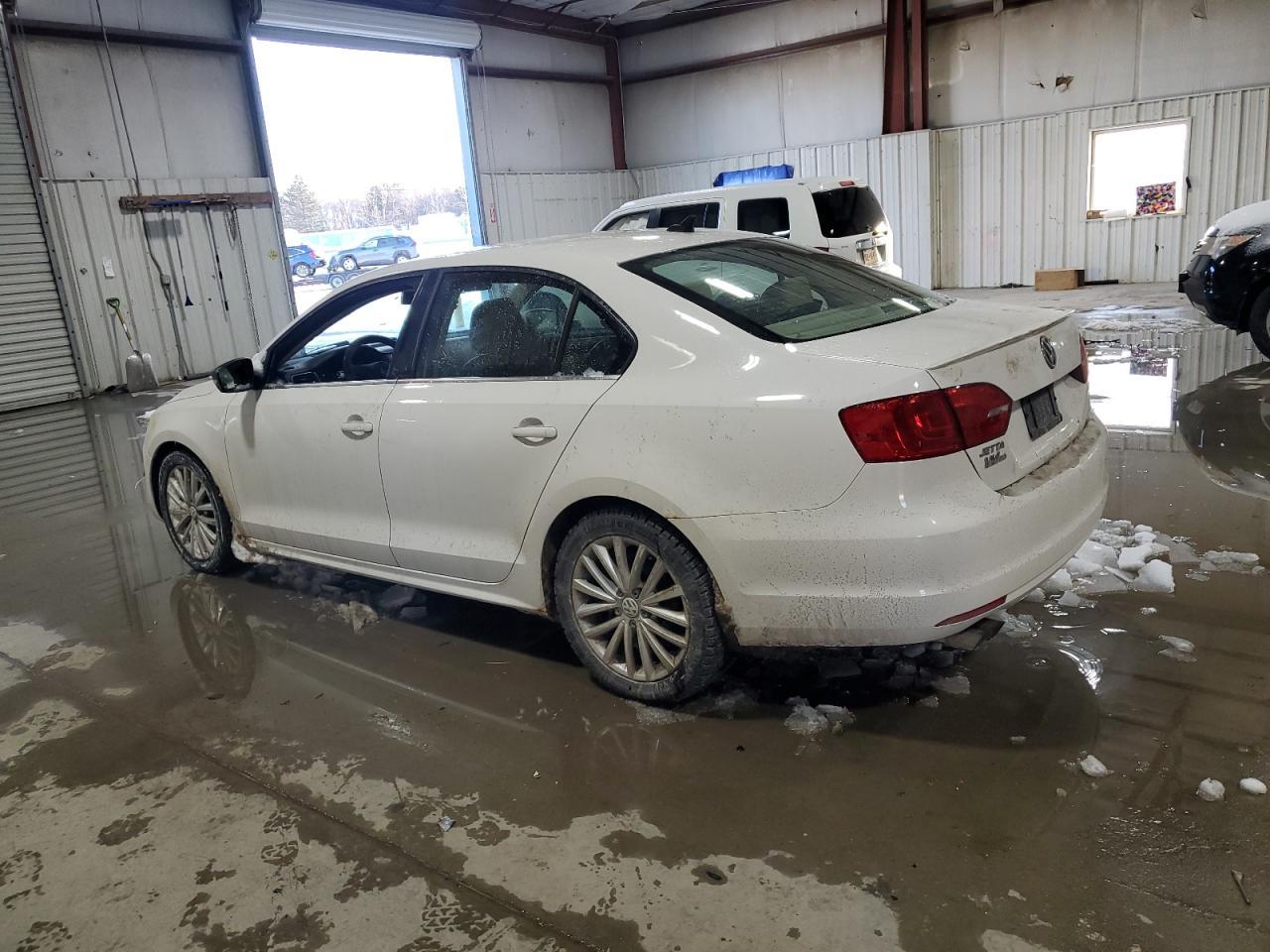 2014 VOLKSWAGEN JETTA SEL - Фото 2