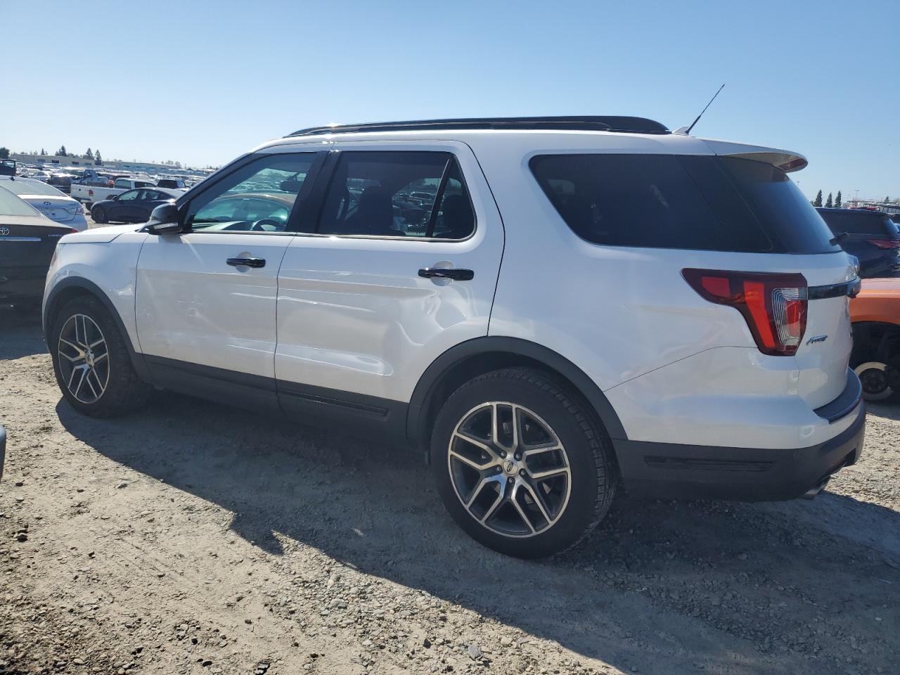 2018 FORD EXPLORER S - Image 2