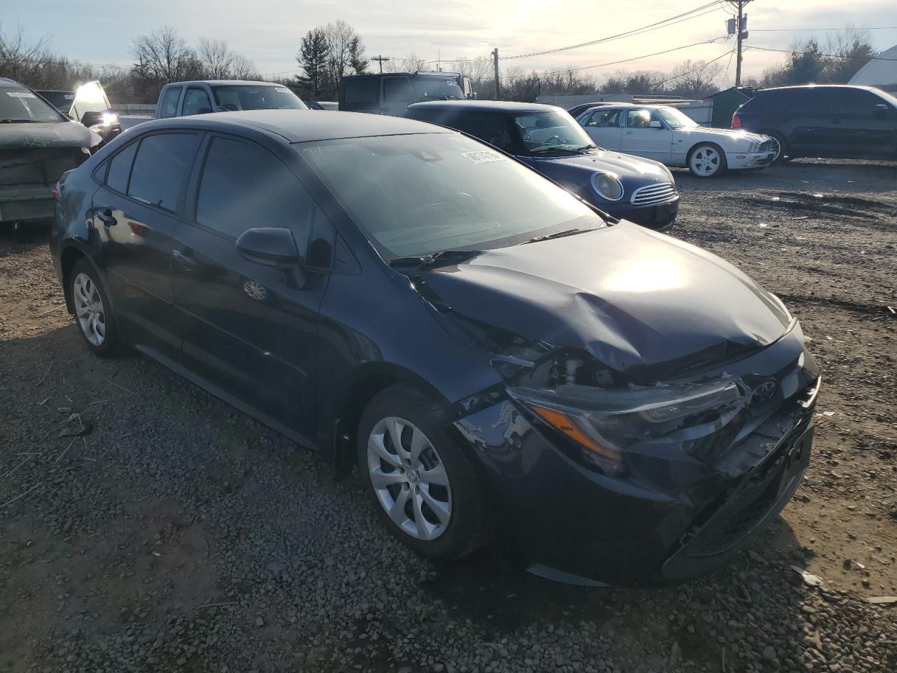 2022 TOYOTA COROLLA LE - Image 4