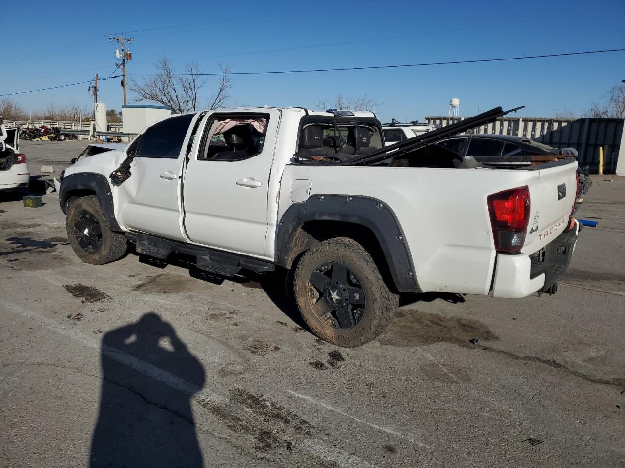2023 TOYOTA TACOMA DOU - Фото 2