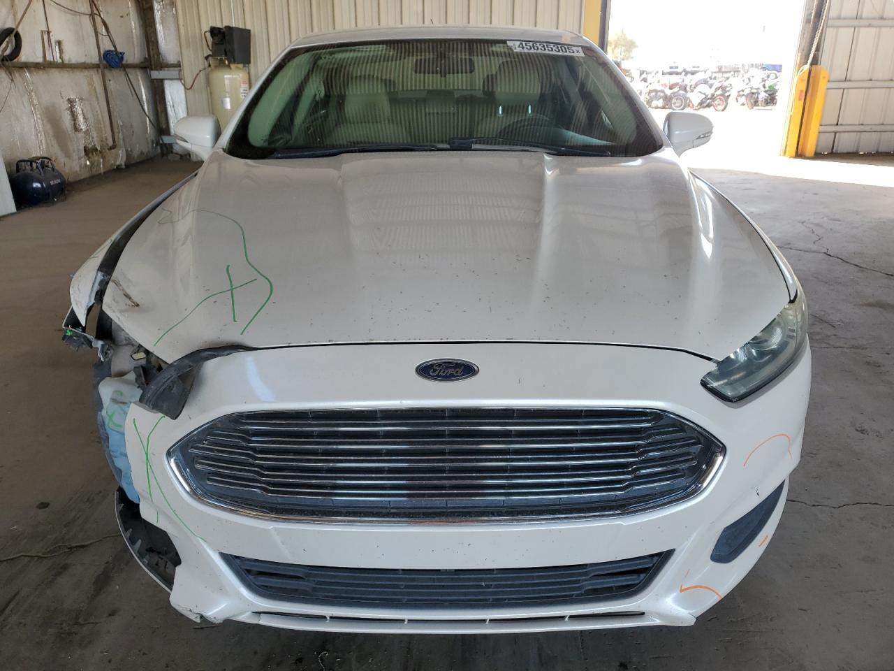 2014 FORD FUSION SE - Image 5